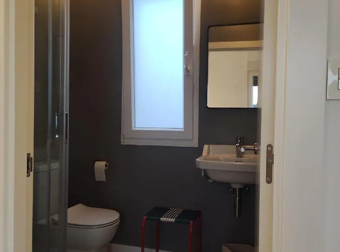 Bonito Estudio Con Garaje